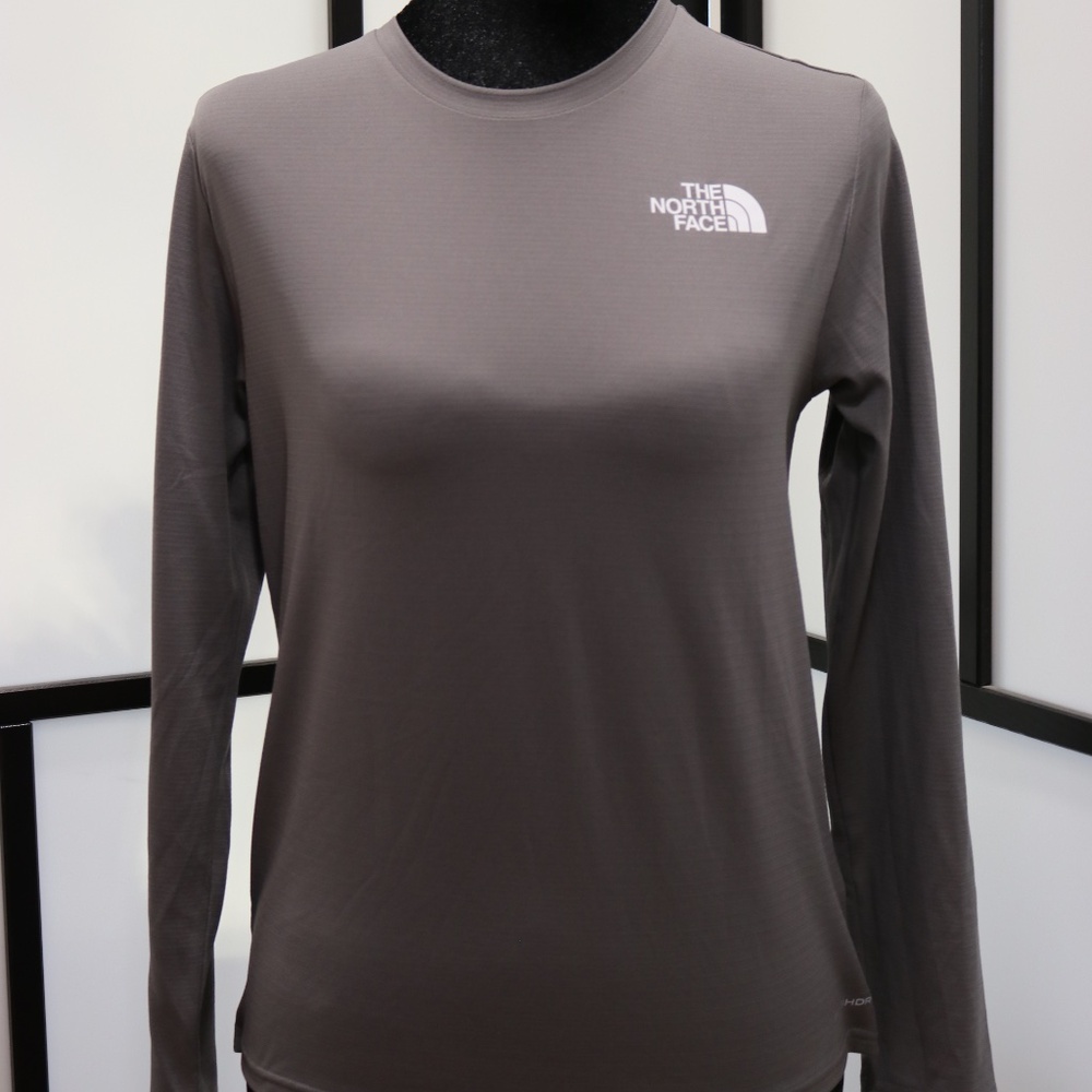 NWT The North Face Size 12 Teen/Adolescent Gray Shirt